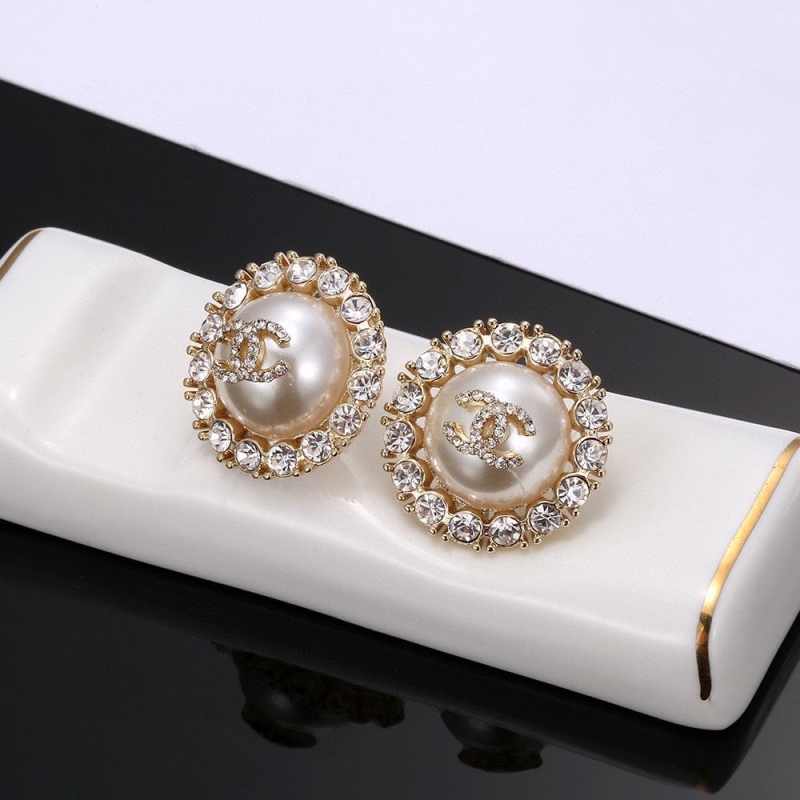 Ch**el earrings